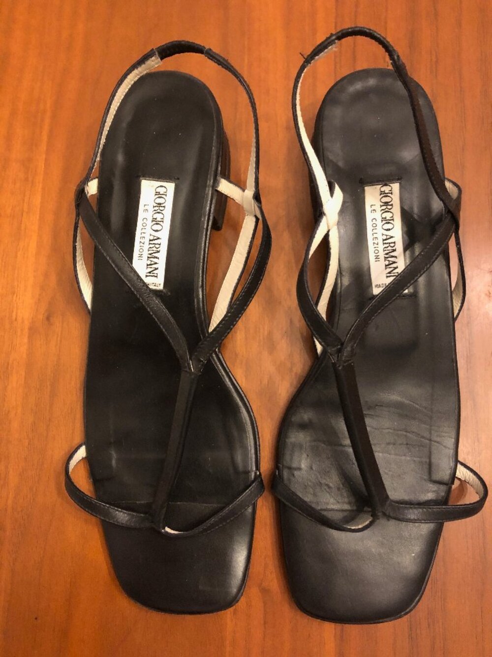Giorgio Armani Le Collection Black Leather Sandals Size 8